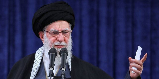 Ιράν: Ο ανώτατος ηγέτης Χαμενεΐ δεν βρίσκεται στην Τεχεράνη