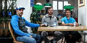 Βουνά, χιονοστιβάδες και εναέρια διάσωση στο Monday’s Diary Roundtable