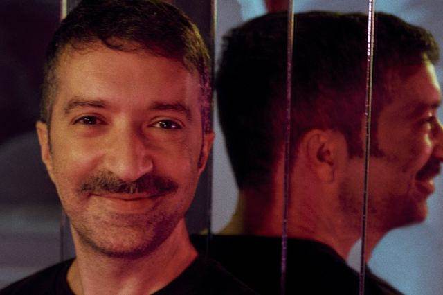 Κανείς δεν το κάνει πιο italo από τον Disco Bambino