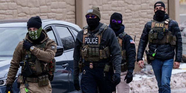 Πράκτορες της ICE