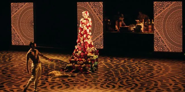 Ihsane – Το ρατσιστικό έγκλημα που “θυμάται” ο διάσημος χορογράφος Sidi Larbi Cherkaoui στο Μέγαρο