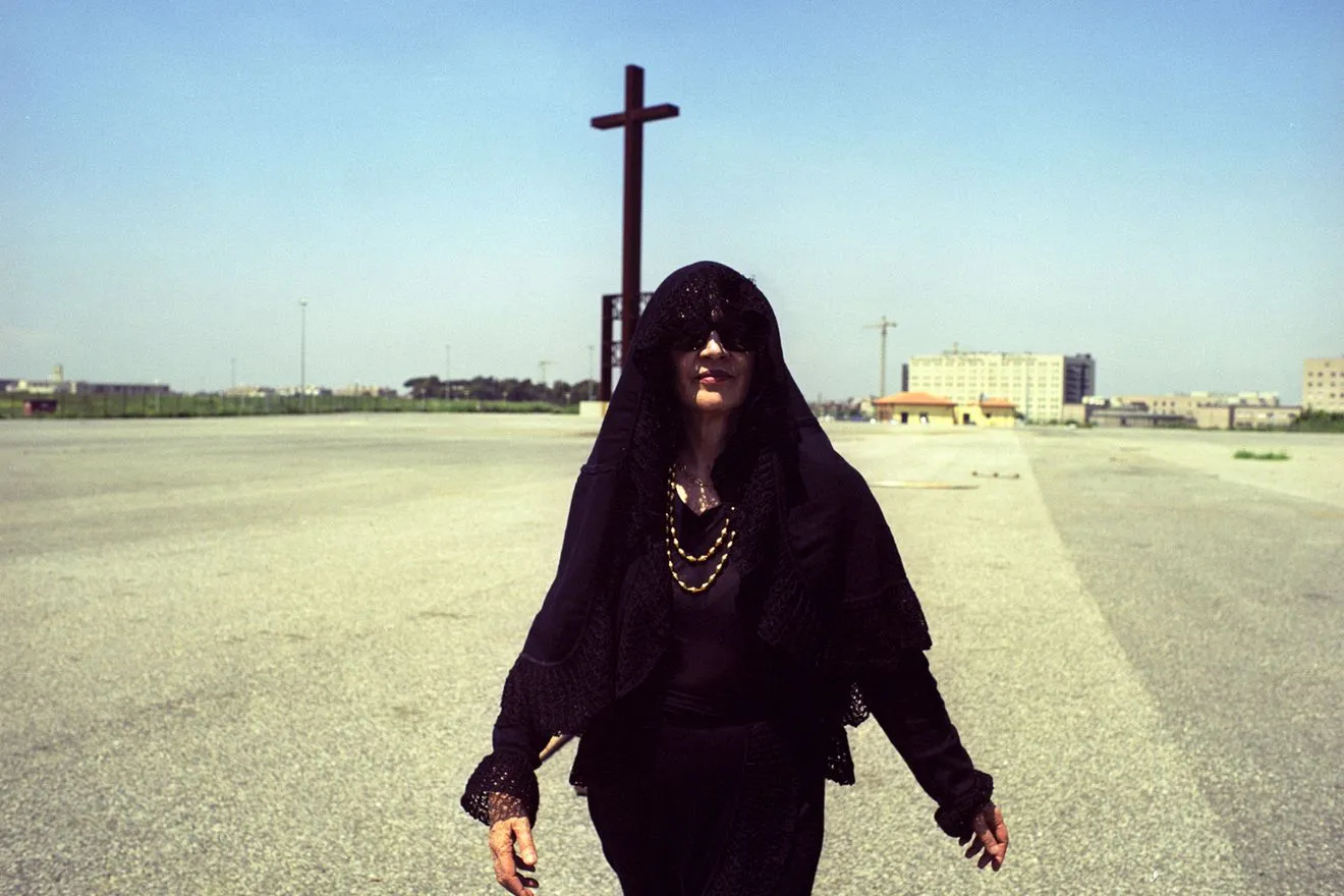 H Ειρήνη Παπά στο σπίτι της στη Ρώμη: Η ιστορία πίσω από μια φωτογραφία