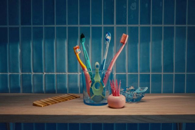 Νέα στρατηγική συνεργασία Ομίλου Σαράντη με το Jordan με “ορίζοντα” τα φαρμακεία