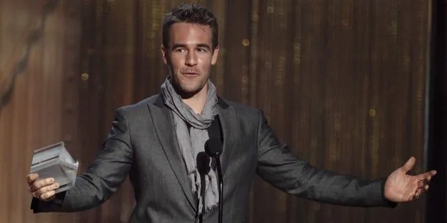 Ο James Van Der Beek