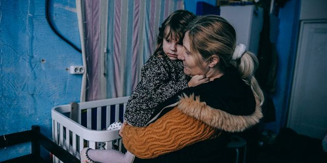 Η Yuliia με την 3χρονη Sasha