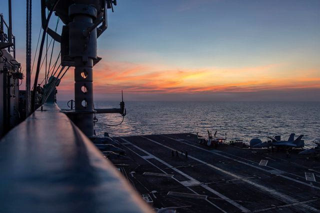 Το αεροπλανοφόρο των ΗΠΑ Abraham Lincoln