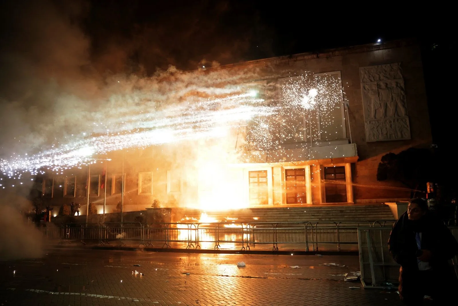 Αντικυβερνητικές διαδηλώσεις στην Αλβανία