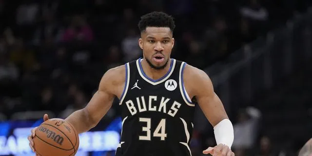 Ο Γιάννης Αντετοκούνμπο