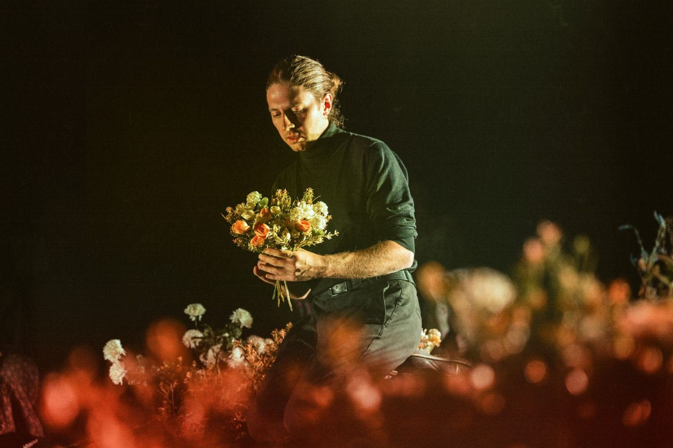 Αντιγόνη - Γιώργος Κουτλής