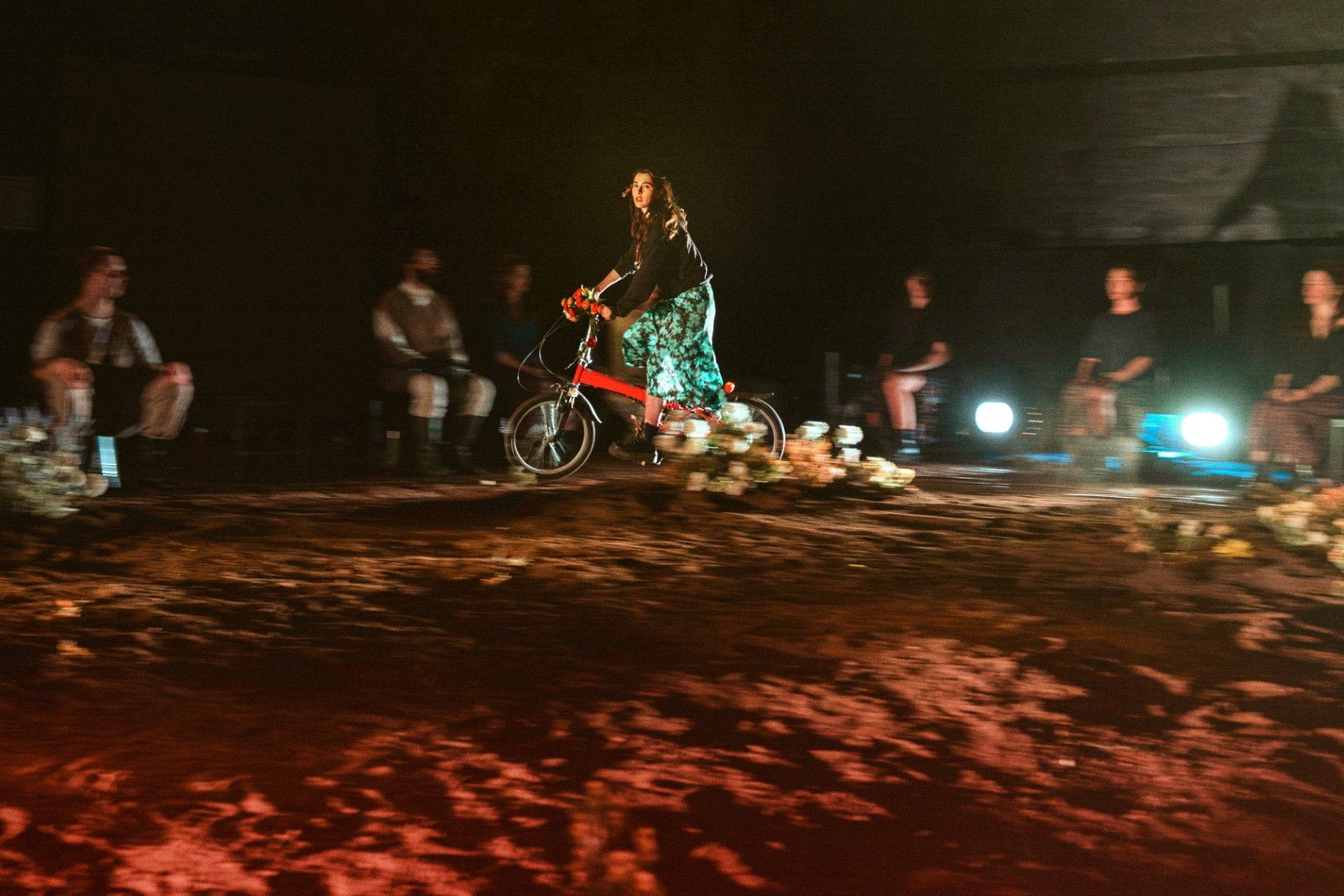 Αντιγόνη - Γιώργος Κουτλής