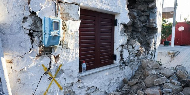 Σεισμόπληκτο κτίριο στο Αρκαλοχώρι