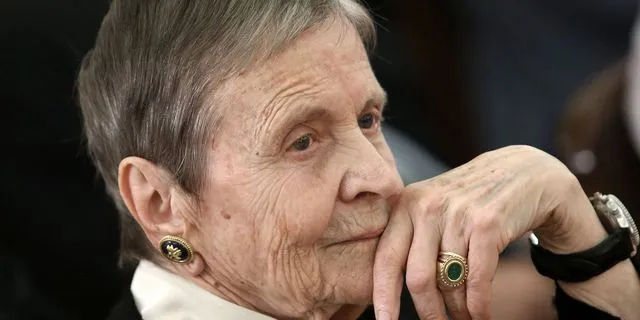 Την Παρασκευή η κηδεία της Ελένης Γλύκατζη-Αρβελέρ, δημοσία δαπάνη