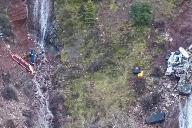 Ευρυτανία: Αυτοκίνητο έπεσε σε γκρεμό 300 μέτρων – Νεκρός ο οδηγός