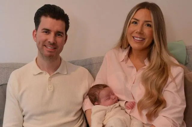 Γεννήθηκε το πρώτο βρέφος στη Βρετανία από μόσχευμα μήτρας νεκρής δότριας