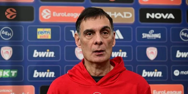 Μπαρτζώκας για το επεισόδιο στο Ντουμπάι: “Δεν τιμάει την εικόνα μου” – Τι είπε για τον οπαδό