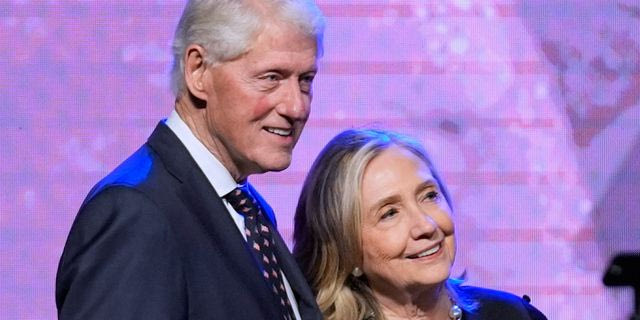 Χίλαρι Κλίντον: Καταθέτει κεκλεισμένων των θυρών για την υπόθεση Έπσταϊν