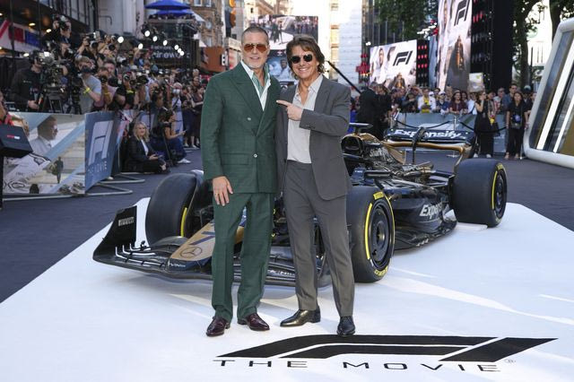 Ο Brad Pitt και ο Tom Cruise στη πρεμιέρα της πρώτης ταινίας του "F1"