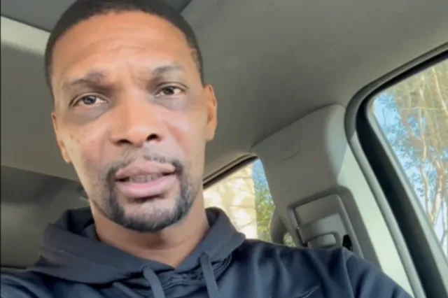 Κρις Μπος για το πρόβλημα υγείας του: “Ξύπνησα καλυμμένος από το αίμα μου”