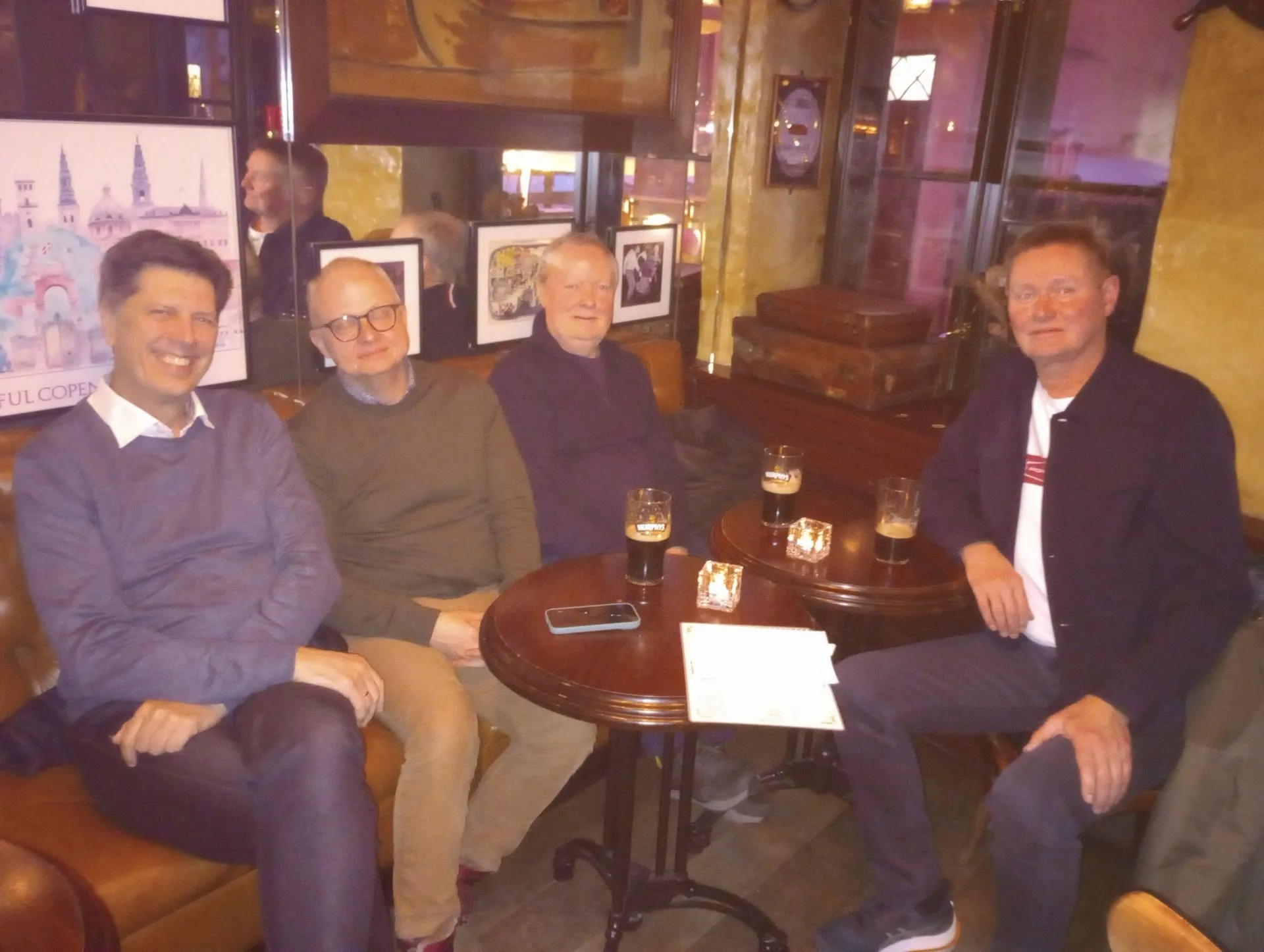 H παρέα των Δανών συνταξιούχων τεχνικών υπολογιστών