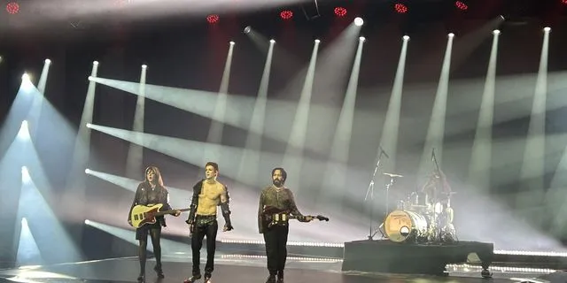 Ο “εκλεκτός” της Άννας Βίσση, D3lta ξεσήκωσε το κοινό – Bίντεο