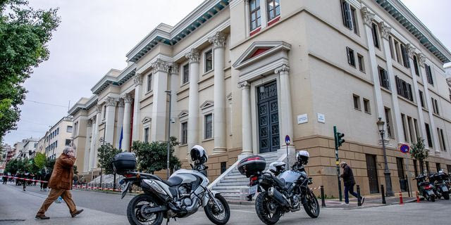 Τηλεφώνημα για βόμβα στο Δικαστικό Μέγαρο Πάτρας