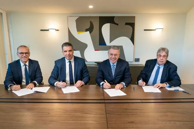 Alpha Bank: Στα 1.600 ευρώ ο κατώτατος μισθός