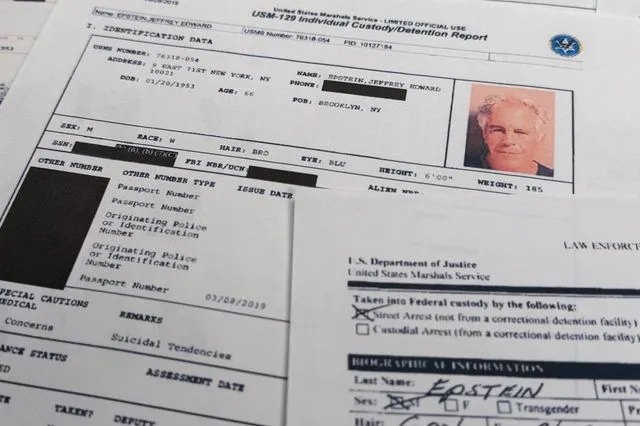 Από τον Μασκ έως τον Τραμπ: Τα μεγάλα ονόματα στα έγγραφα Έπσταϊν