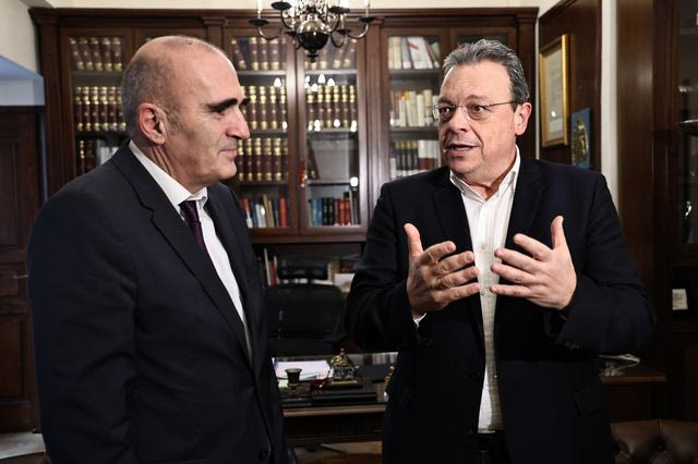 Συνάντηση του προέδρου του ΣΥΡΙΖΑ-ΠΣ Σωκράτη Φάμελλου με τον νέο πρόεδρο του Δικηγορικού Συλλόγου Αθηνών, Ανδρέα Κουτσόλαμπρο