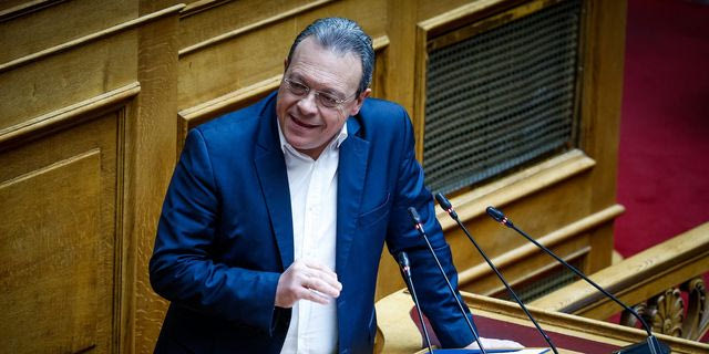 Ο Σωκράτης Φάμελλος στη Βουλή