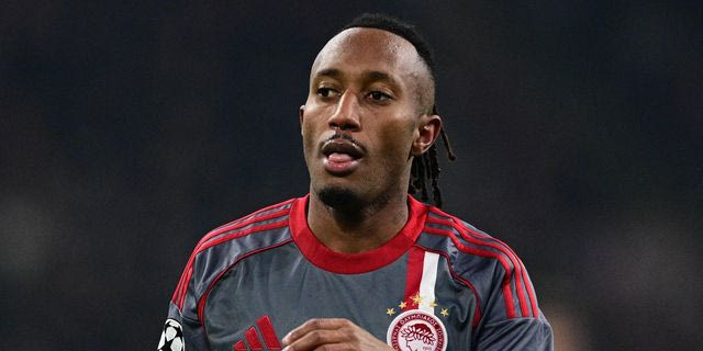 Ο Ολυμπιακός ανακοίνωσε την ανανέωση του συμβολαίου του Ζέλσον