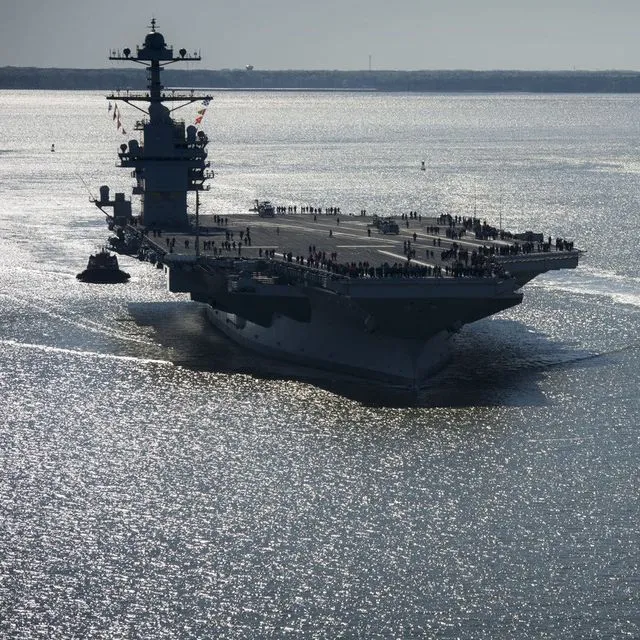 Το USS Gerald R. Ford