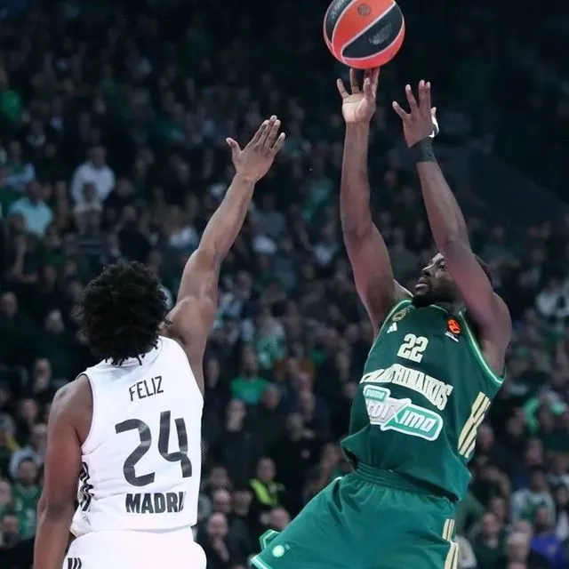 Παναθηναϊκός AKTOR – Ρεάλ: Το απίθανο καλάθι του Γκραντ που “ξέρανε” τη βασίλισσα