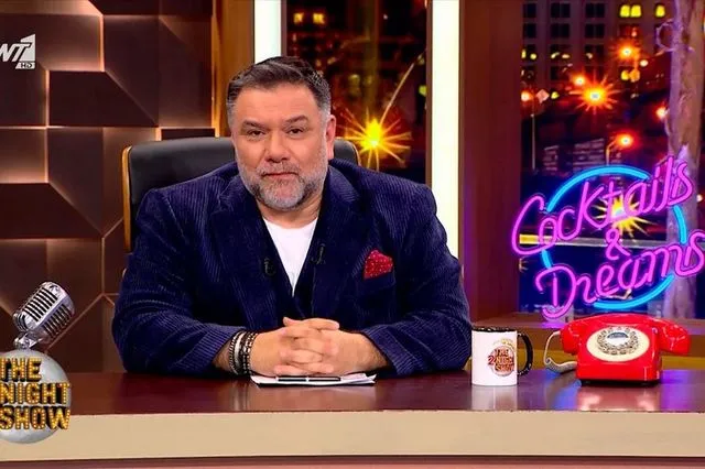 Γρηγόρης Αρναούτογλου: Το συγκινητικό αντίο στη μητέρα του