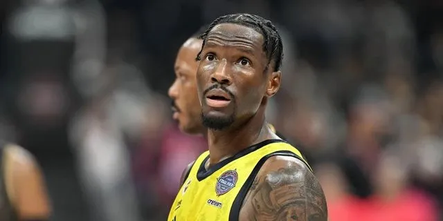 Παναθηναϊκός AKTOR: Το υπέρογκο ποσό που δίνει για τον Χέιζ Ντέιβις