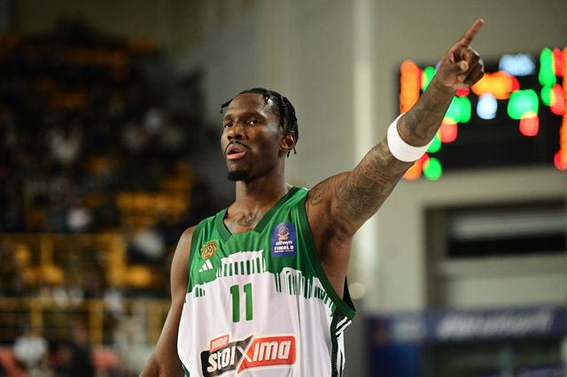 Παναθηναϊκός AKTOR – ΠΑΟΚ: Ο Χέιζ-Ντέιβις έκανε το ντεμπούτο του και αποθεώθηκε