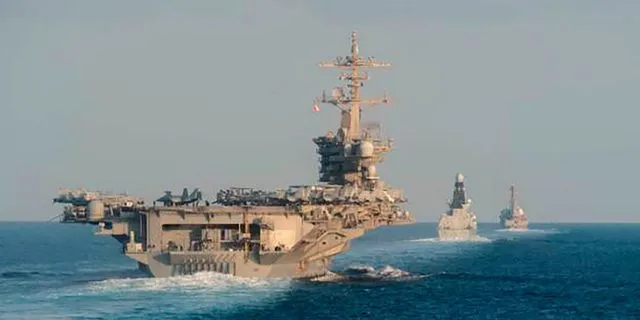 Κλιμακώνεται η ένταση στο Ιράν: Ναυτική άσκηση και εκρήξεις με θύματα