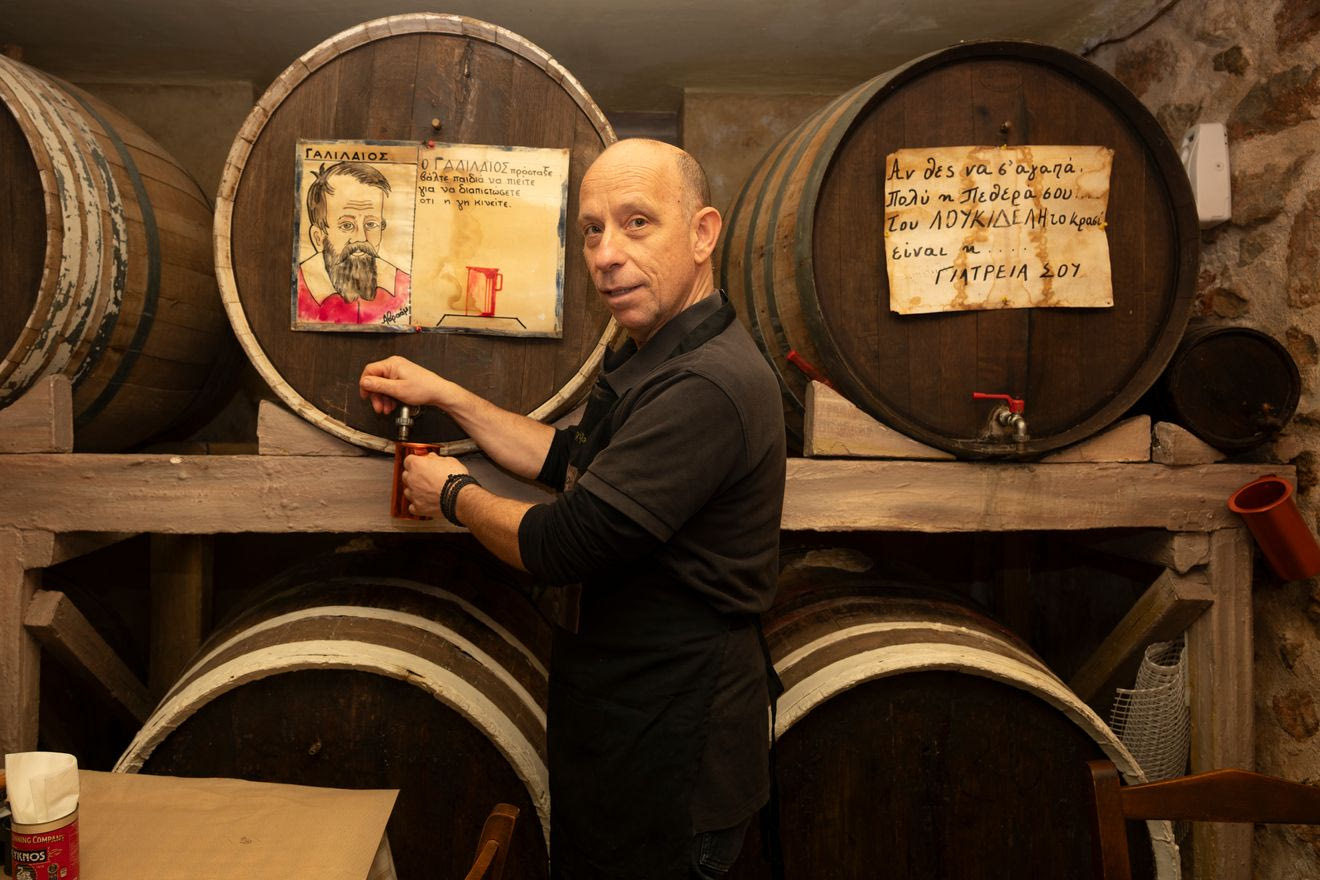 Μπακαλιάρος σκορδαλιά και ΑΕΚ: Η ιστορία του Μίστερ Λουκιδέλη