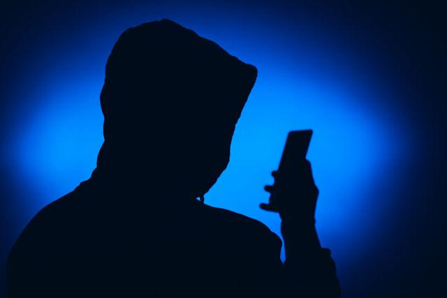 Πέλλα: Απέσπασαν χρυσές λίρες και κοσμήματα αξίας 5.000 ευρώ με τηλεφωνική απάτη