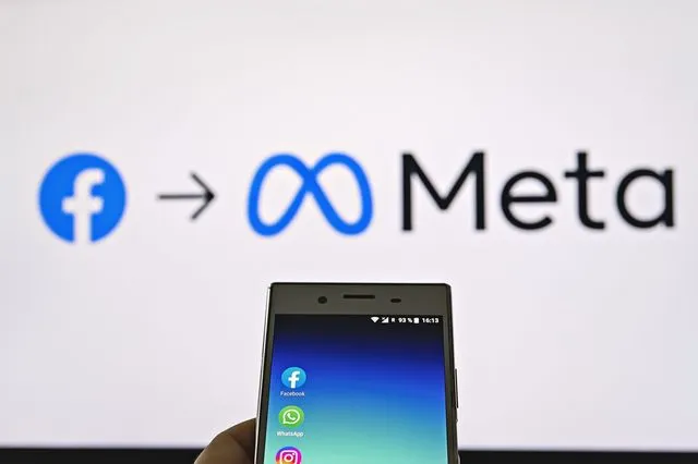 Meta: Αντιμέτωπη με δίκη για καταγγελίες σεξουαλικής εκμετάλλευσης παιδιών