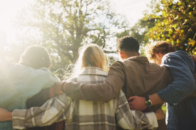Χαρτογραφώντας τη Νεολαία: Σχήματα, αναπαραστάσεις και όρια της νεανικής κουλτούρας και πολιτικοποίησης