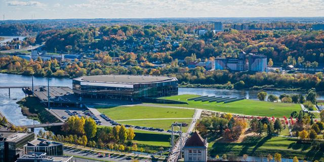 Zalgiris arena, το μεγαλύτερο κλειστό γήπεδο στη Λιθουανία και τις χώρες της Βαλτικής, που βρίσκεται στο νησί Νέμουνας.