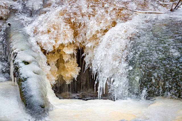 Βακτήριο 5.000 ετών από σπήλαιο εμφανίζει αντοχή σε σύγχρονα αντιβιοτικά