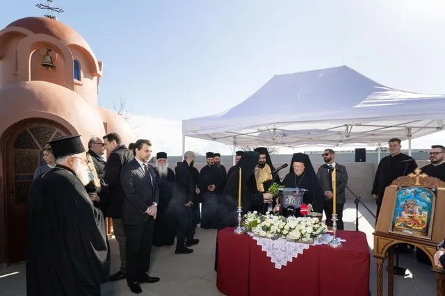 Ιατρικό Διαβαλκανικό Θεσσαλονίκης: Συγκίνηση και λαμπρότητα στα Θυρανοίξια του Ιερού Παρεκκλησίου Αγ. Γεωργίου από τον Οικουμενικό Πατριάρχη κ.κ. Βαρθολομαίο