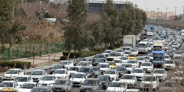 Ιράν: Εκκενώνεται η Τεχεράνη – Χάος στους δρόμους