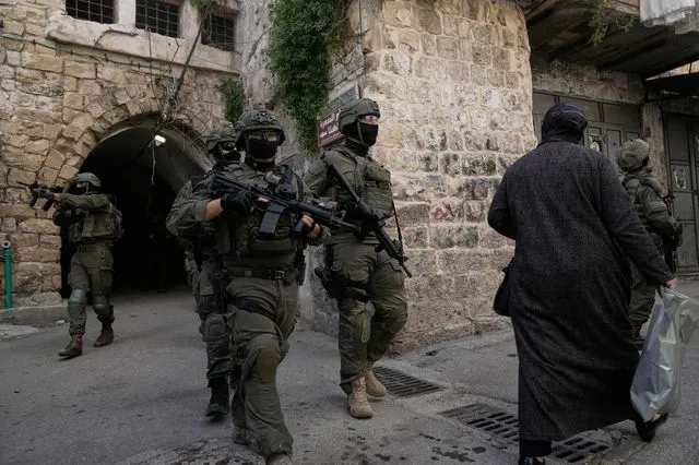 Ισραηλινοί στρατιώτες στην κατεχόμενη Δυτική Όχθη