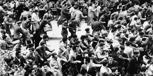 Ομάδα ΣΥΛΛΟΓΙΚΗ ΜΝΗΜΗ: “Η ιστορία είναι η πανοπλία ενός λαού”