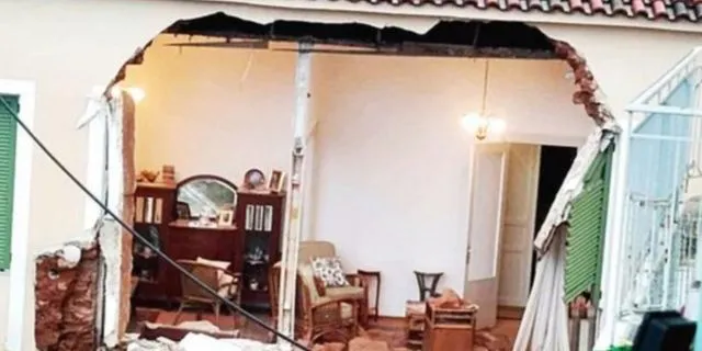 Μεσσήνη: Κατέρρευσε ολόκληρη η πρόσοψη σπιτιού από την κακοκαιρία