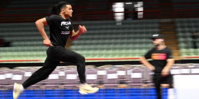 Ο Μανόλο Καραλής