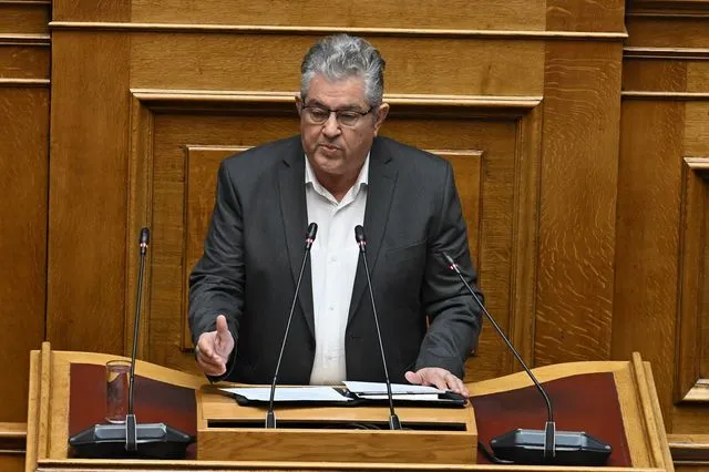 Κουτσούμπας: Η καλύτερη τιμή στα θύματα των Τεμπών είναι η σύγκρουση με το σύστημα του κέρδους