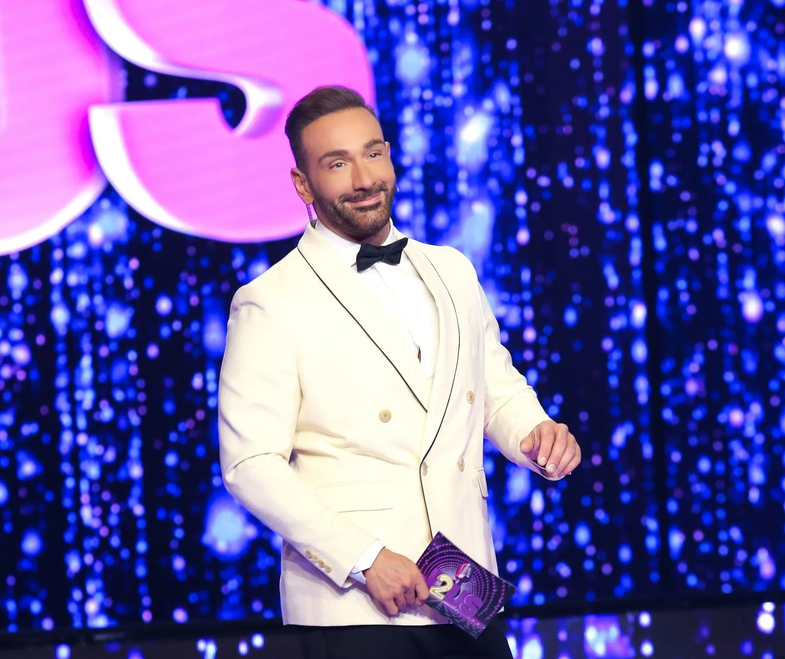 Ποια τραγουδίστρια θα βρεθεί στην κριτική επιτροπή του 2ου live